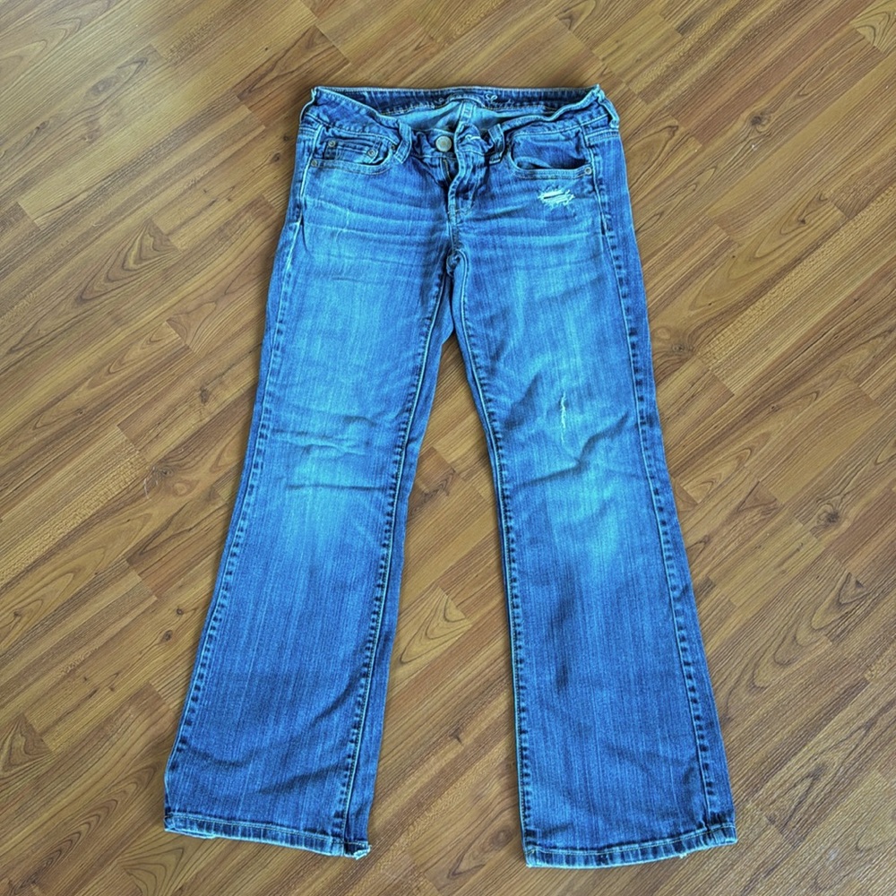 💙American Eagle Outfitters Stretch Favorite Boyfriend Jeans Size 4 SHORT💙